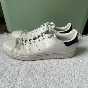 Adidas Stan Smith sneakers men’s 11.5 White and Navy good used condition